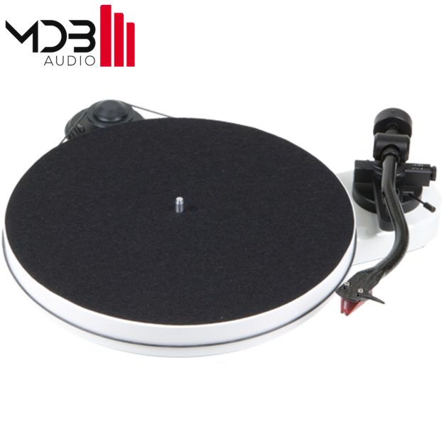 Pro-Ject RPM 1 Carbon biały, wkładka 2MRED