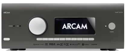 Arcam AVR11 amplituner kina